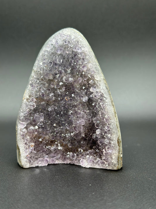 Amethyst Cutbase