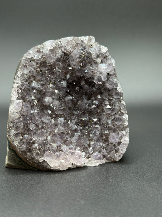 Amethyst Cutbase